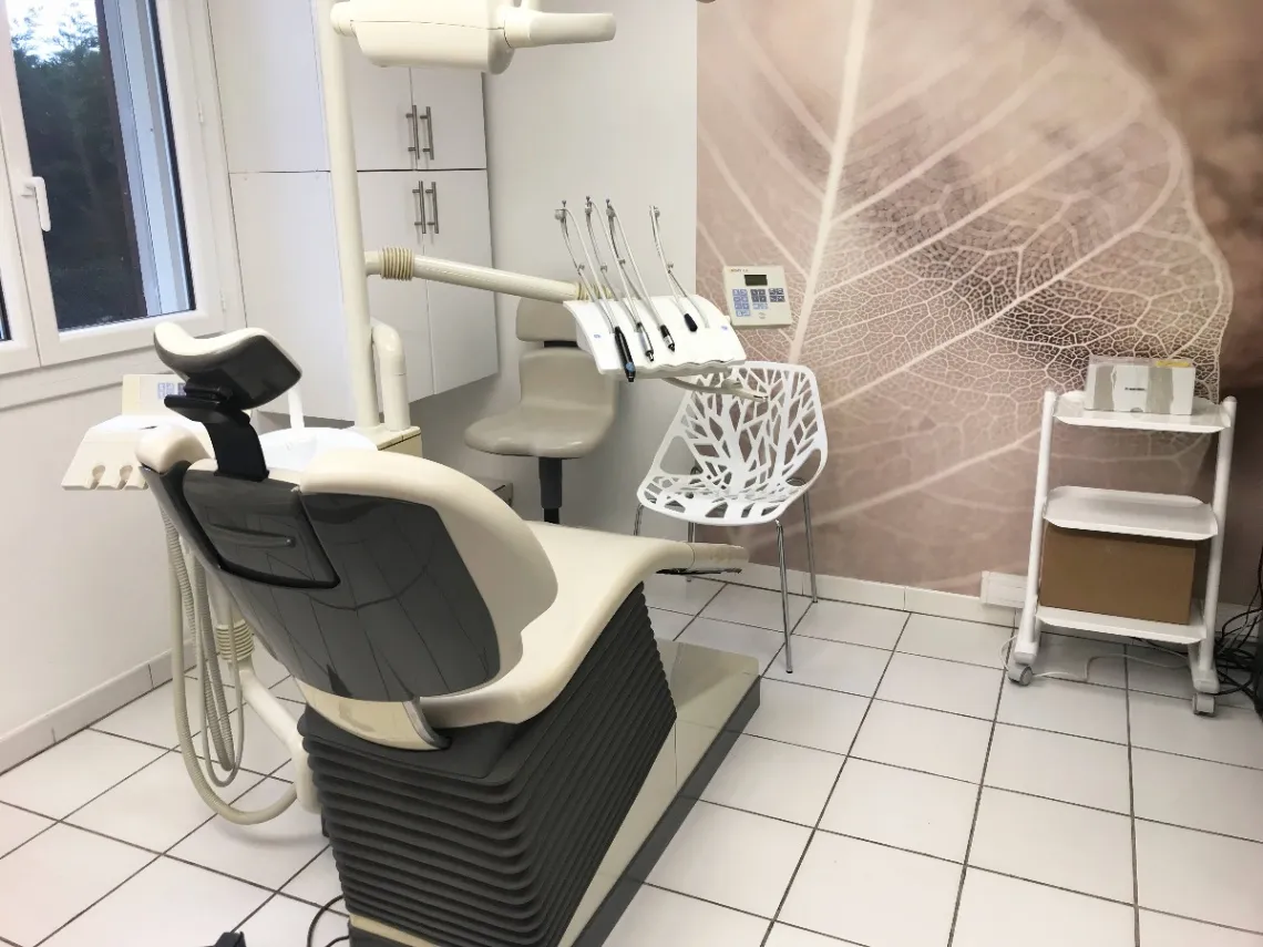 Chirurgien dentiste : photo 3 sur 3