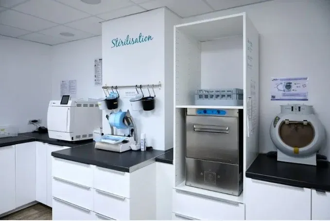 Chirurgien dentiste : photo 5 sur 7