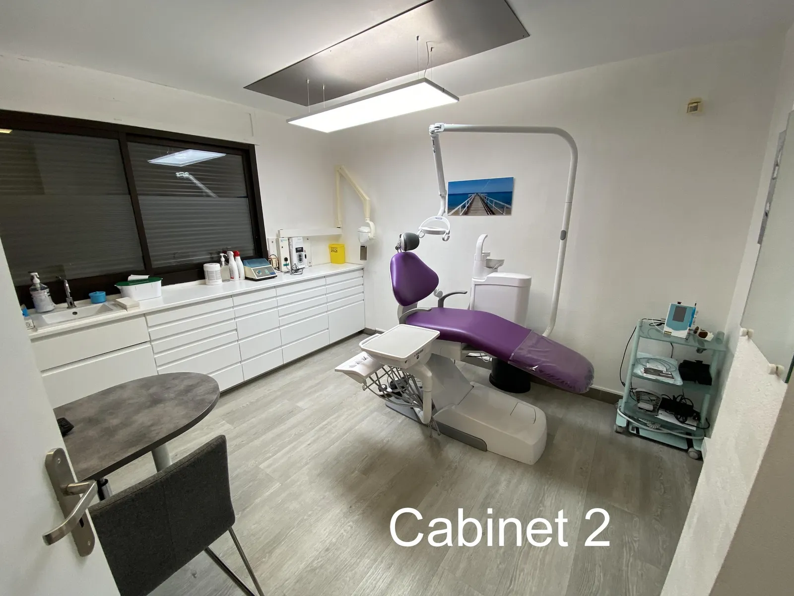 Chirurgien dentiste : photo 2 sur 3
