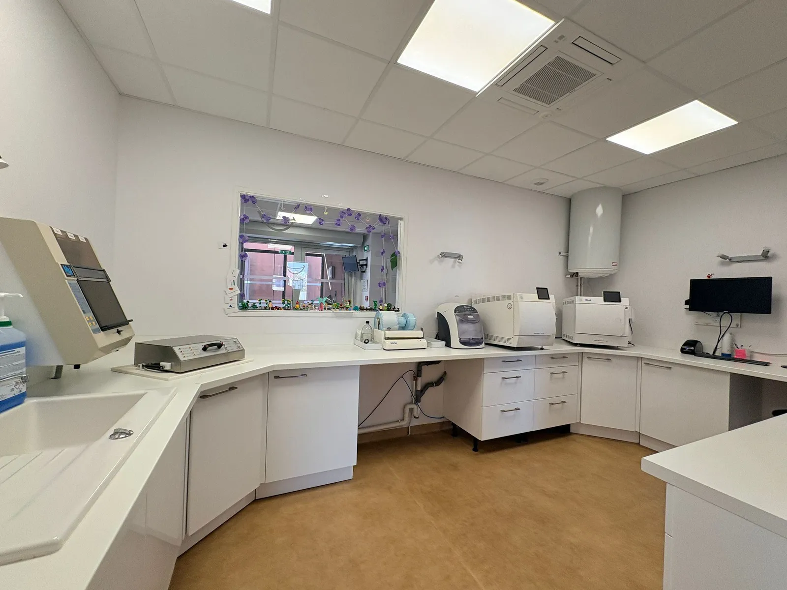 Chirurgien dentiste : photo 6 sur 9