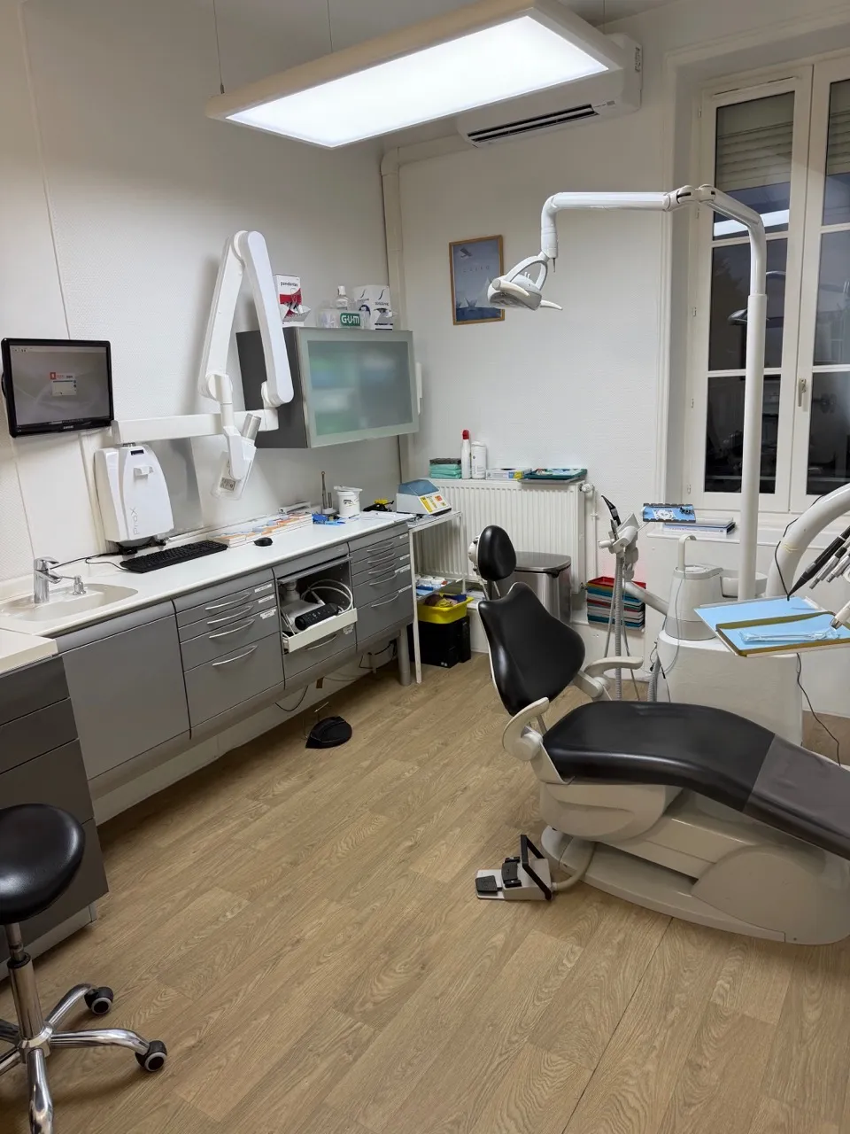 Chirurgien dentiste : photo 10 sur 10