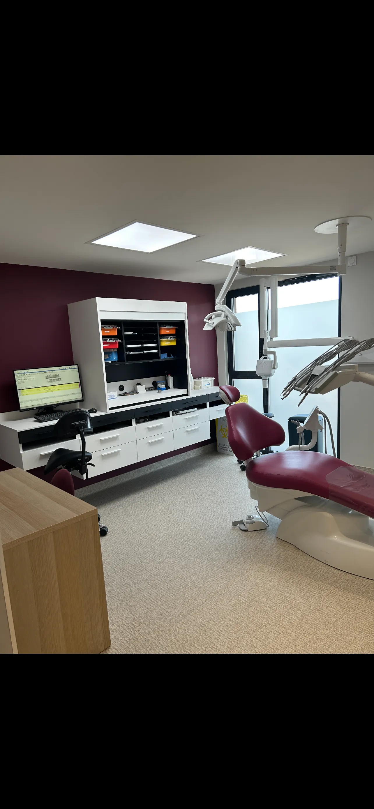 Chirurgien dentiste - Chirurgien dentiste  : photo 3 sur 3
