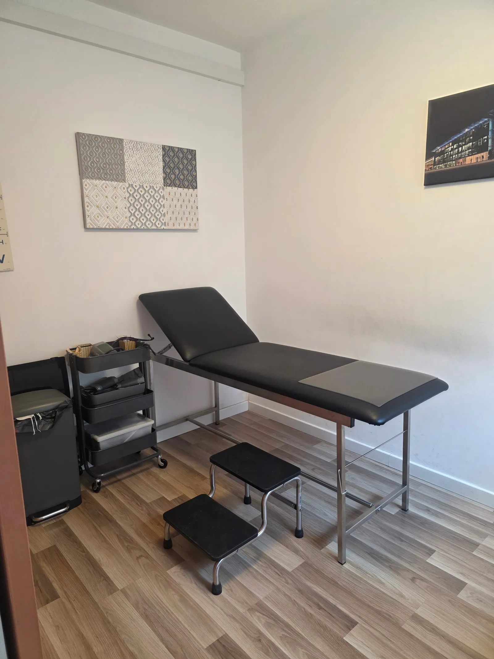 Médecin généraliste : photo 2 sur 3