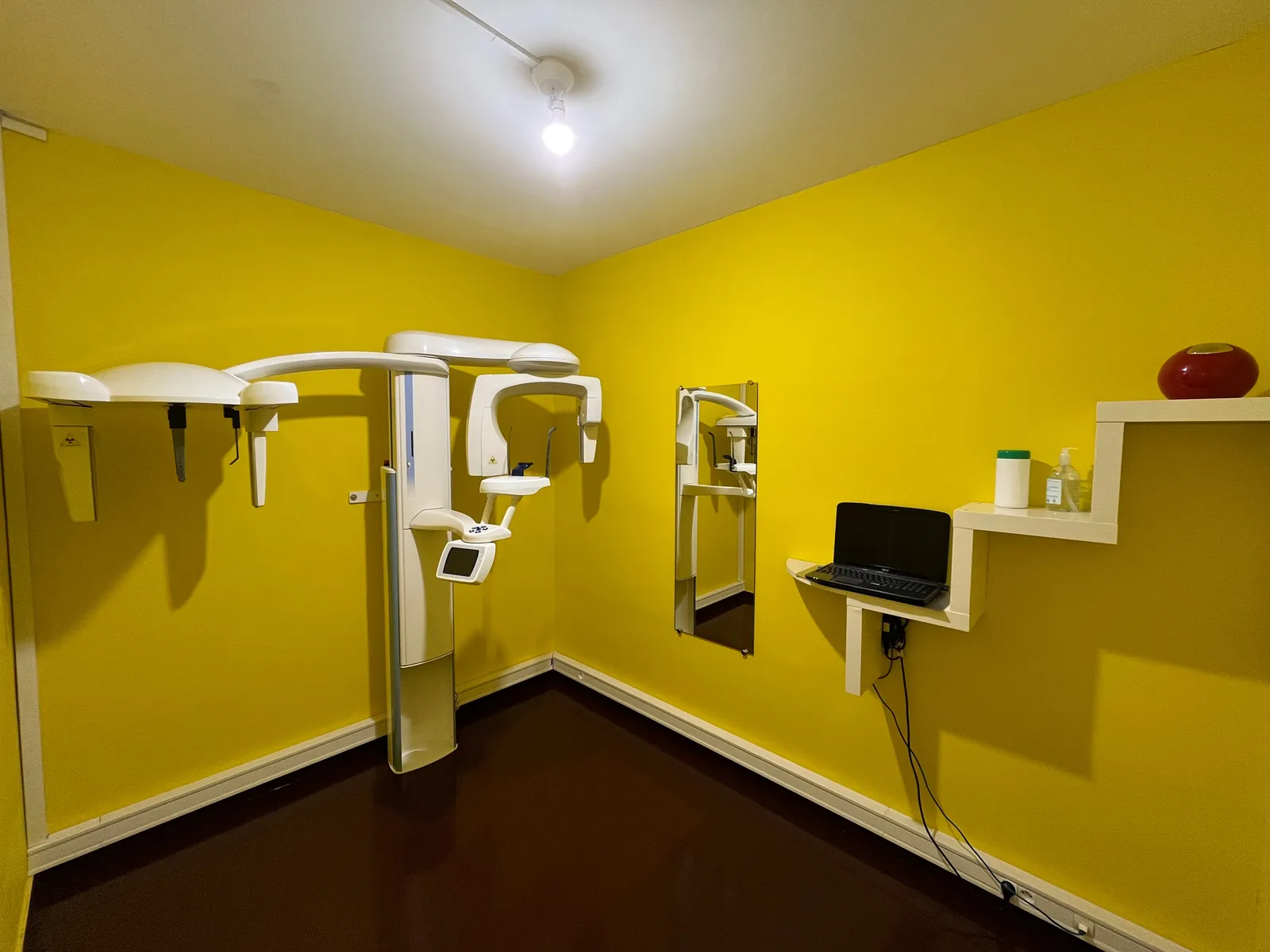 Chirurgien dentiste - Vends cabinet d'orthodontie  : photo 4 sur 8