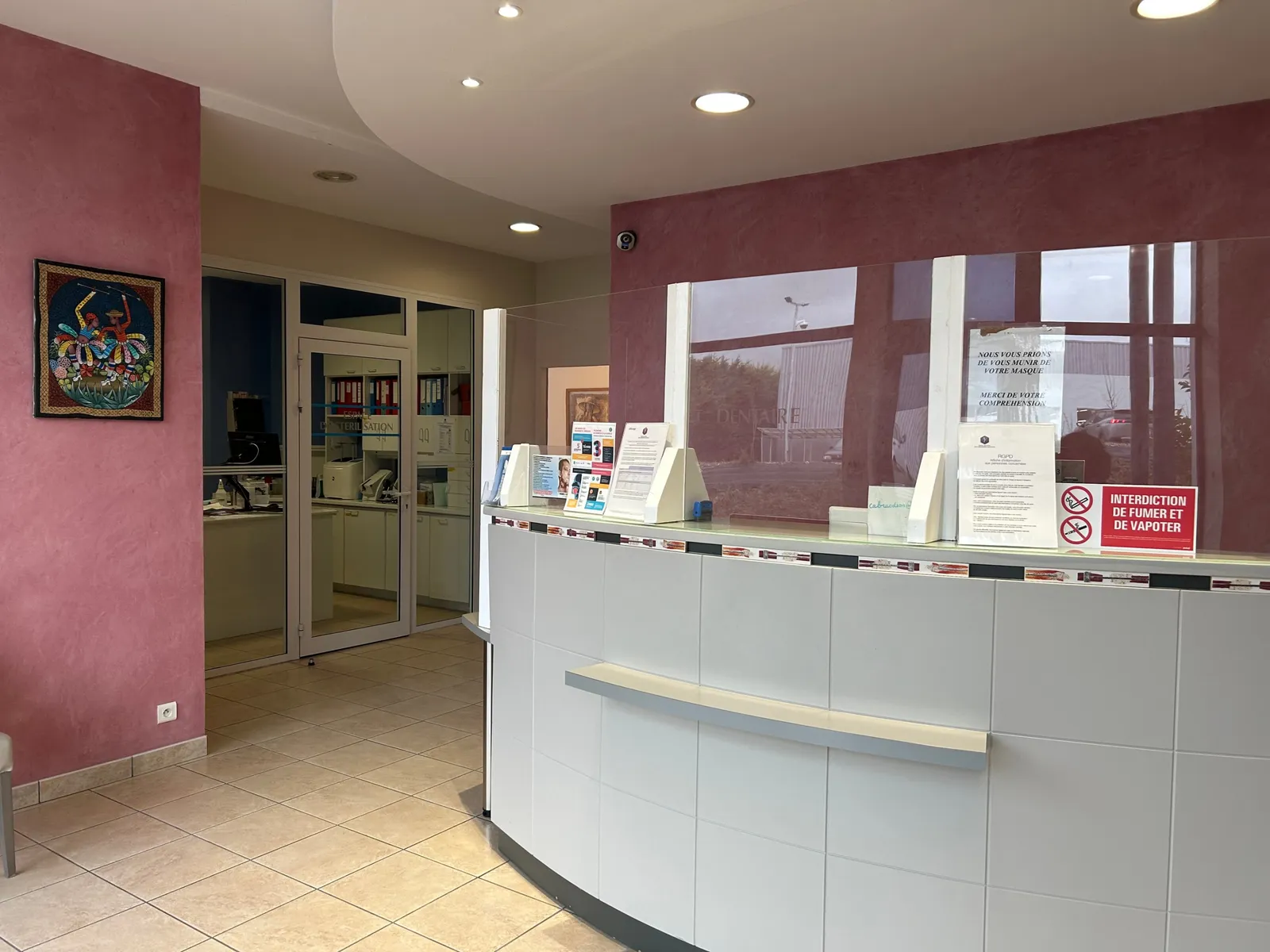Chirurgien dentiste : photo 2 sur 4