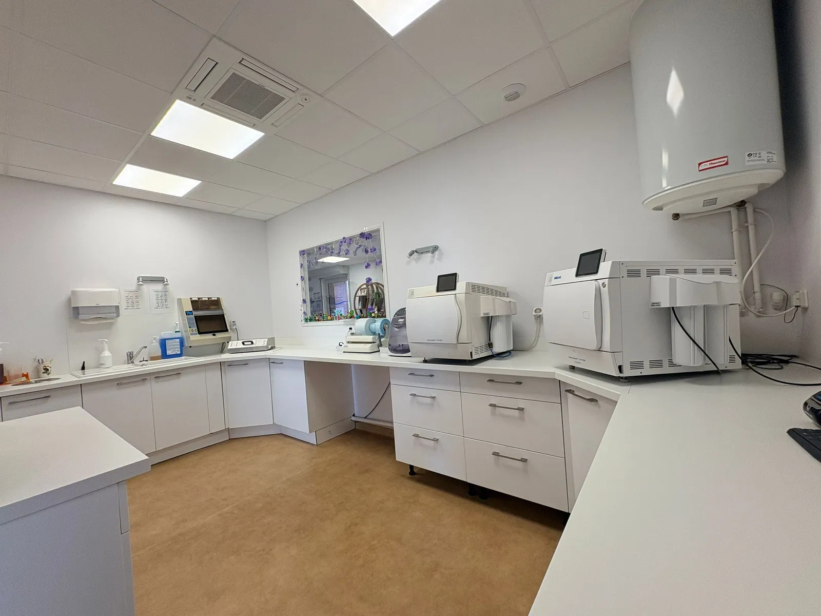 Chirurgien dentiste : photo 5 sur 9