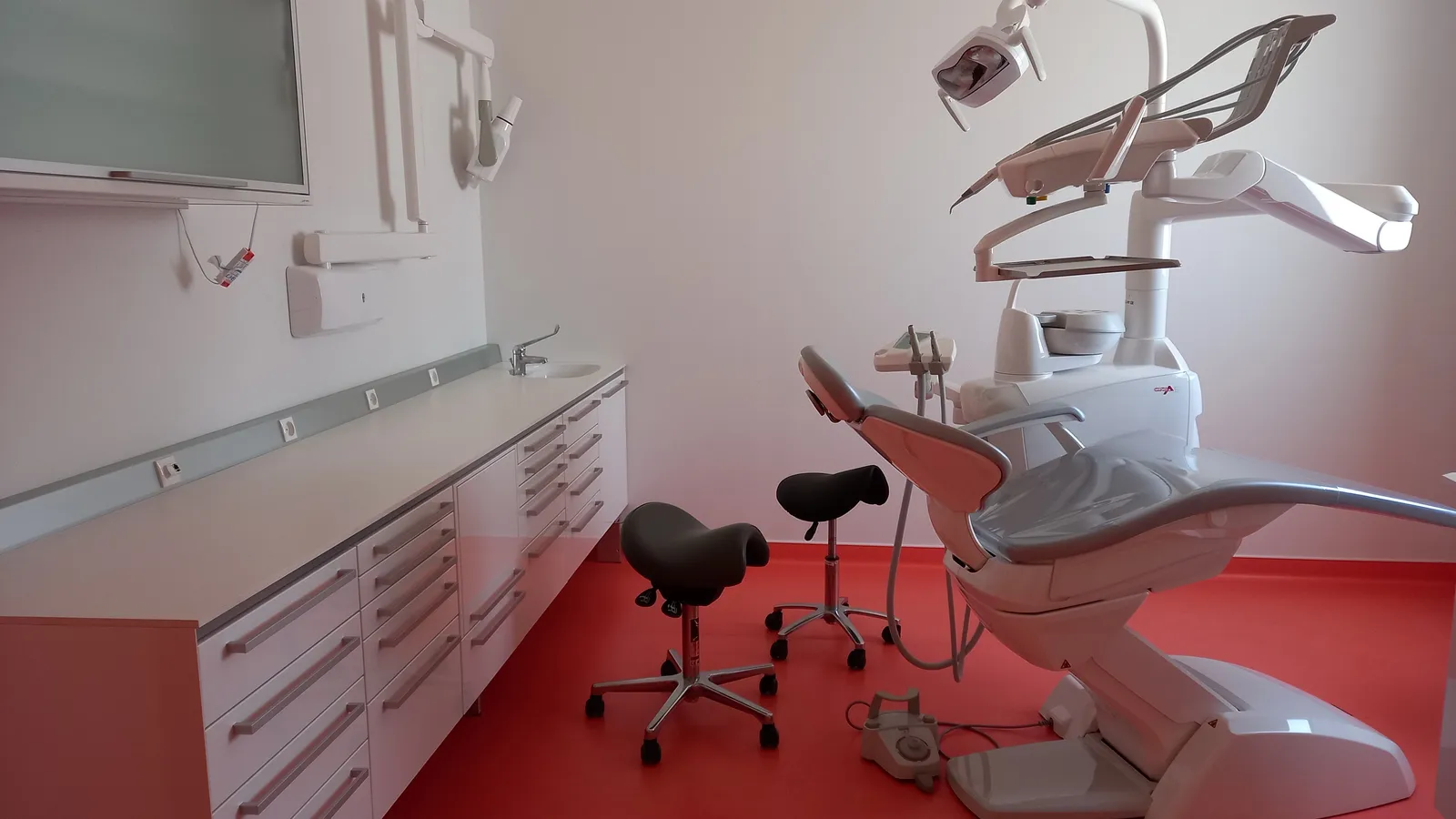 Chirurgien dentiste : photo 3 sur 4