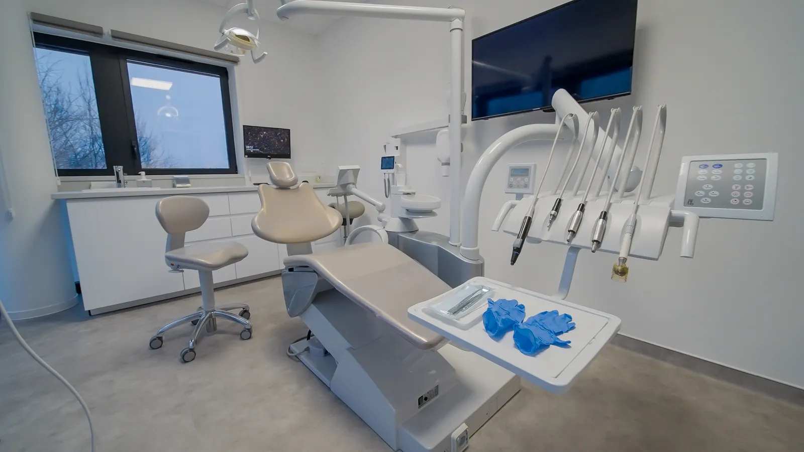 Chirurgien dentiste : photo 3 sur 4
