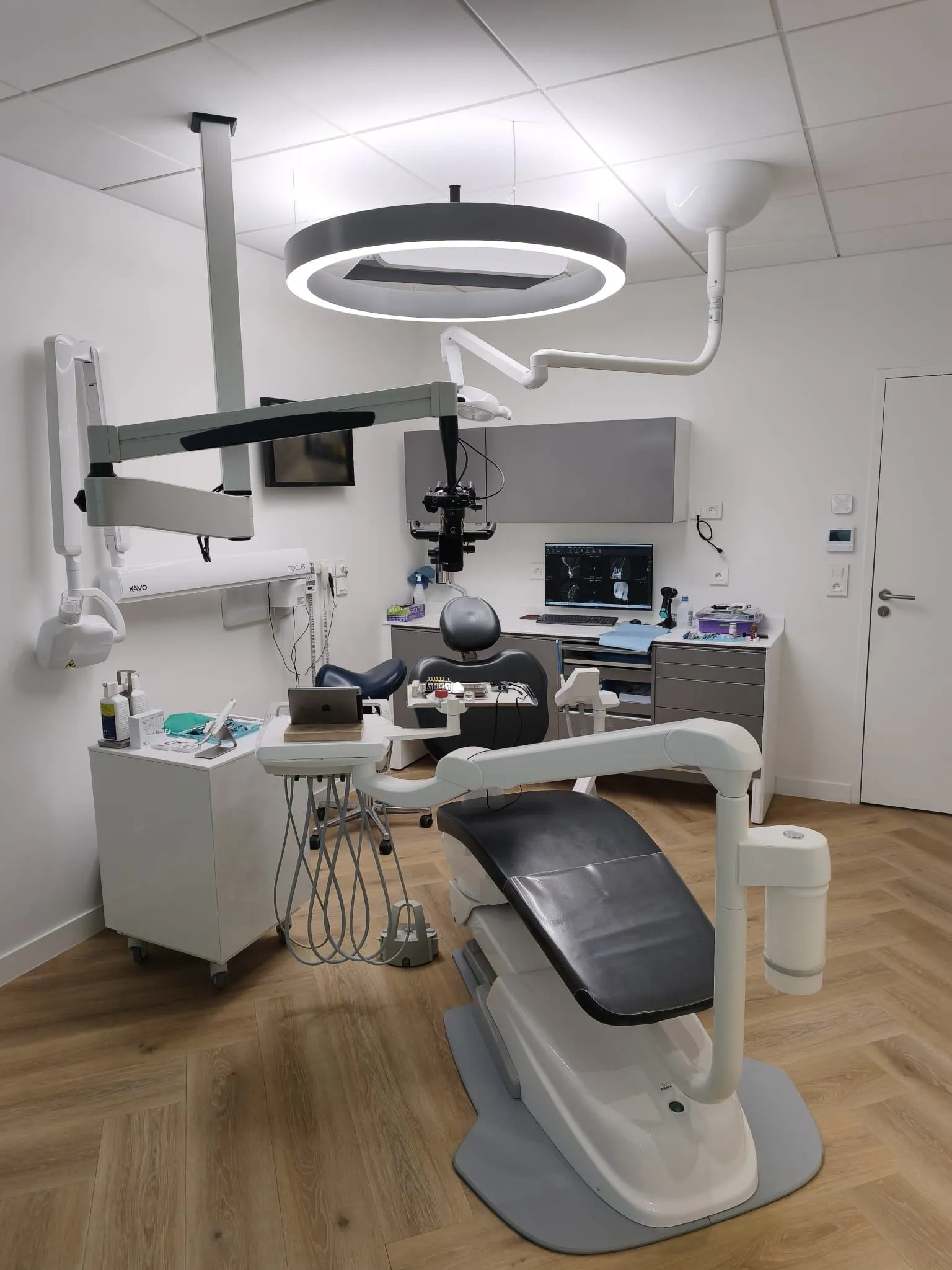 Chirurgien dentiste - Omnipratique  : photo 6 sur 7