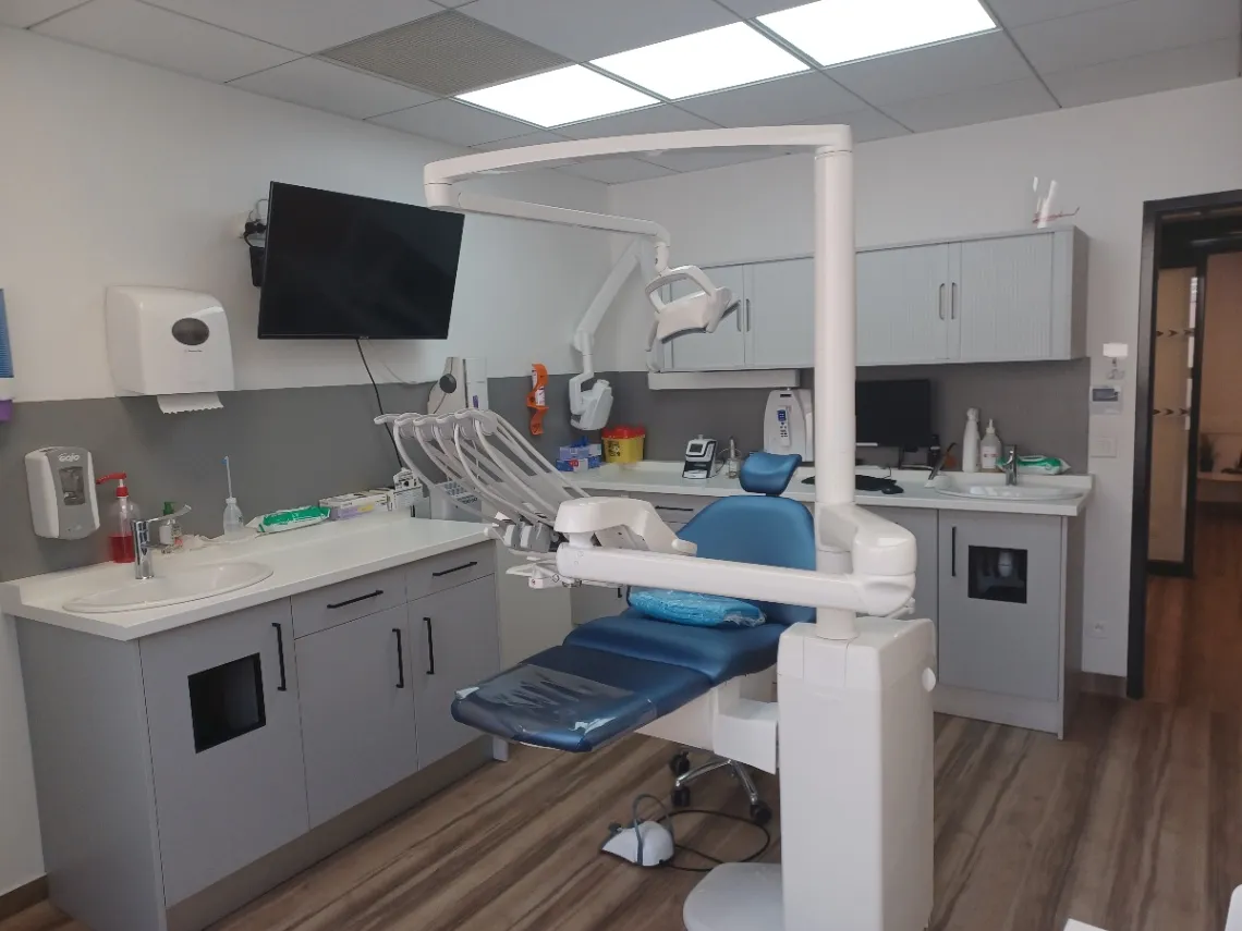 Chirurgien dentiste : photo 3 sur 8