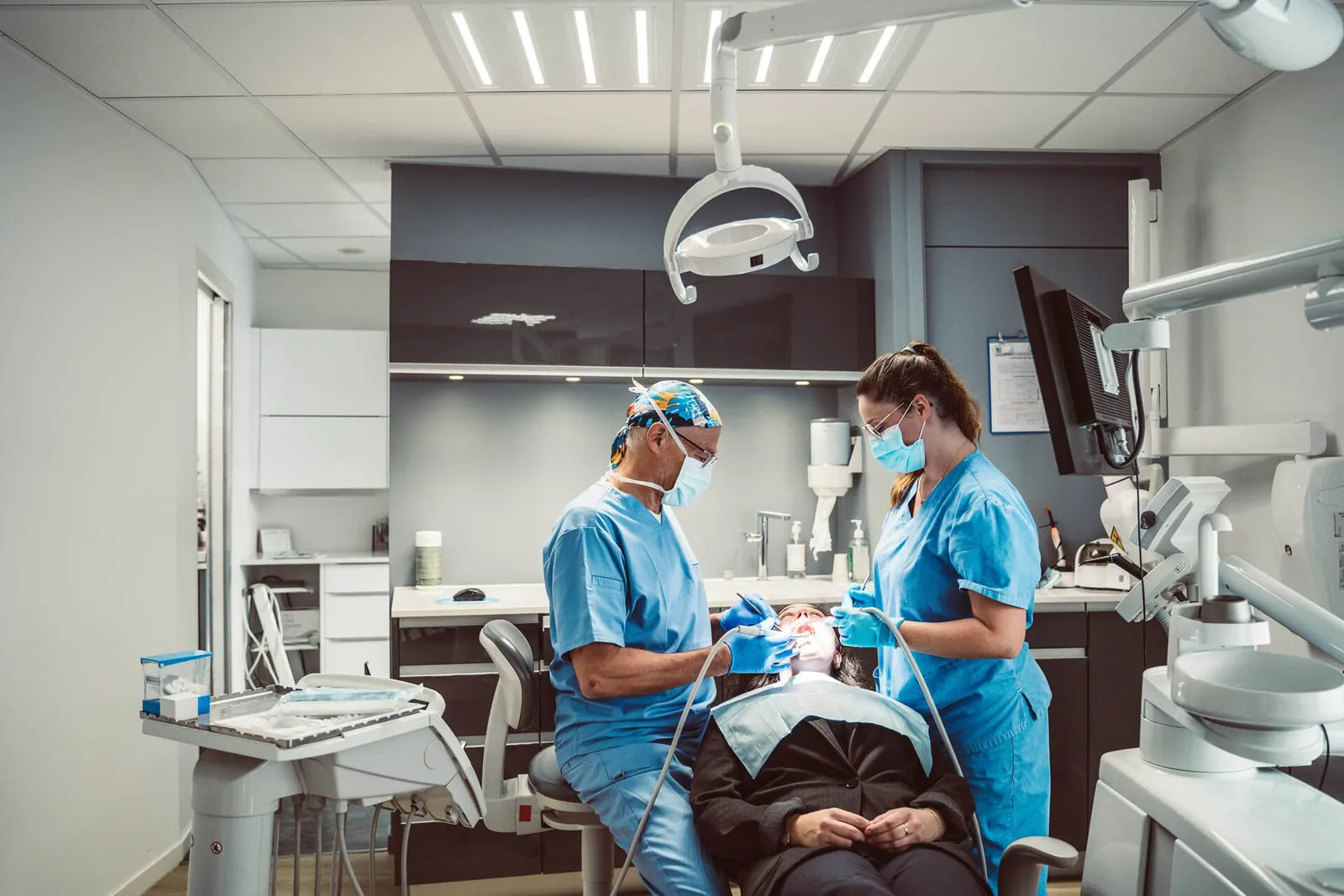 Chirurgien dentiste : photo 6 sur 9