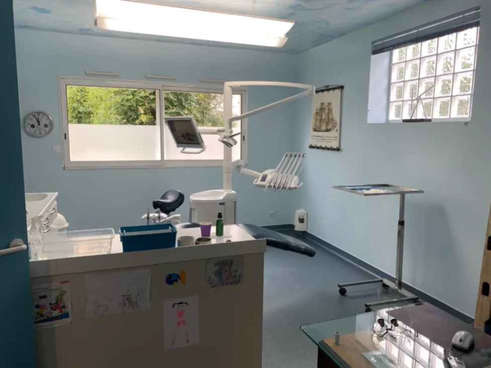 Chirurgien dentiste : photo 3 sur 8