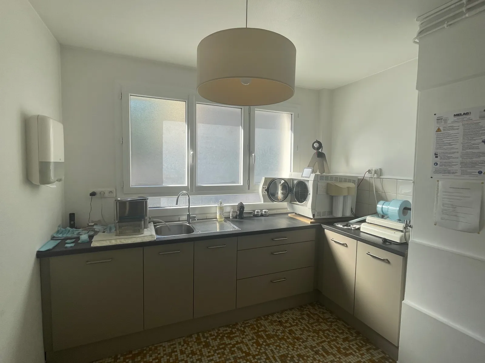 Chirurgien dentiste : photo 4 sur 4