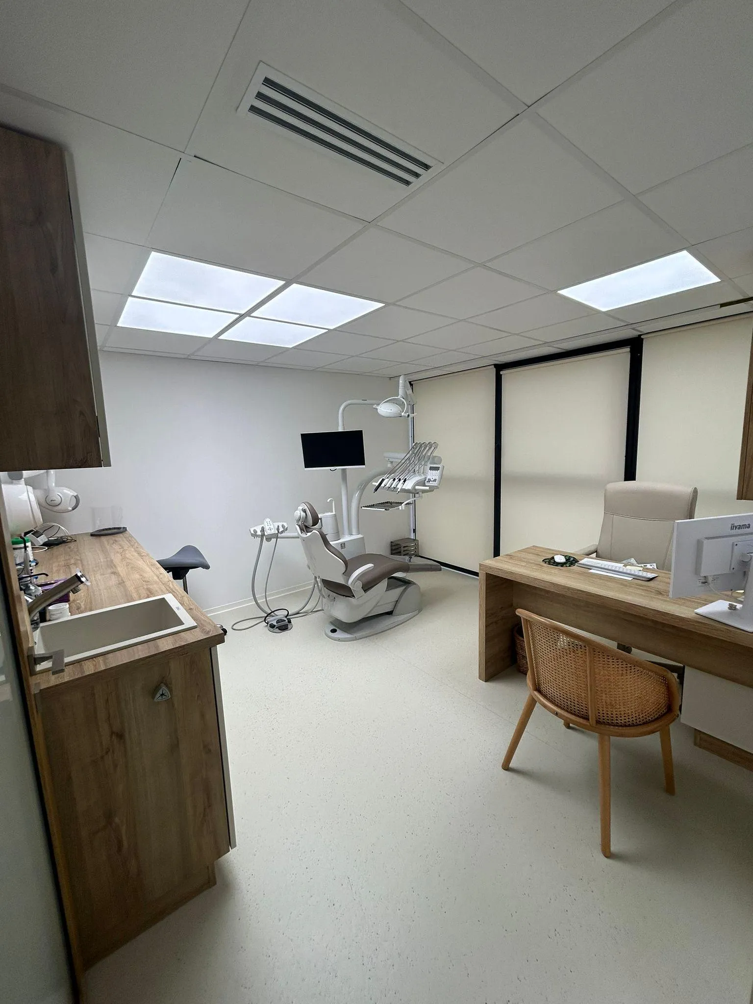 Chirurgien dentiste : photo 5 sur 6