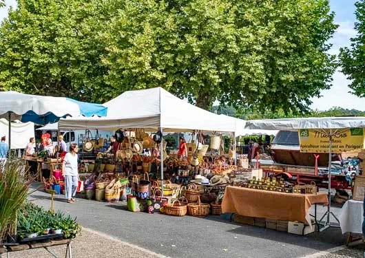 Photos de Saint-Julien-de-Lampon : photo 3 sur 11