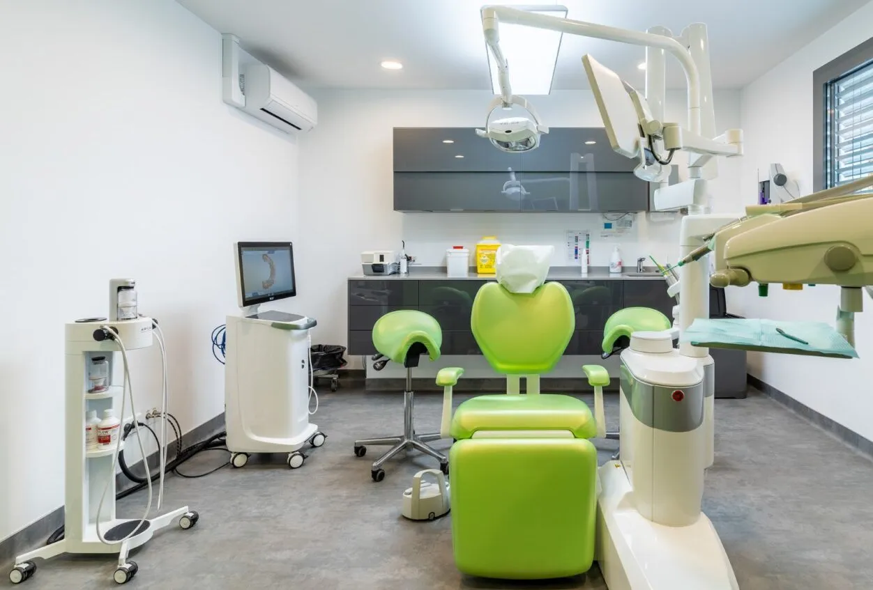 Chirurgien dentiste - Chirurgien dentiste : photo 6 sur 6
