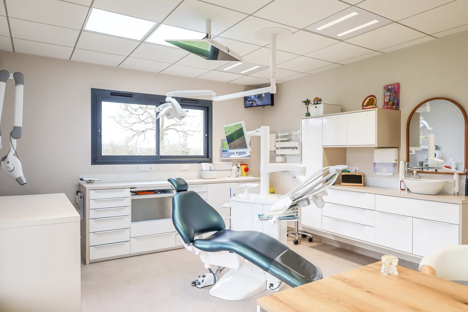 Chirurgien dentiste : photo 3 sur 6