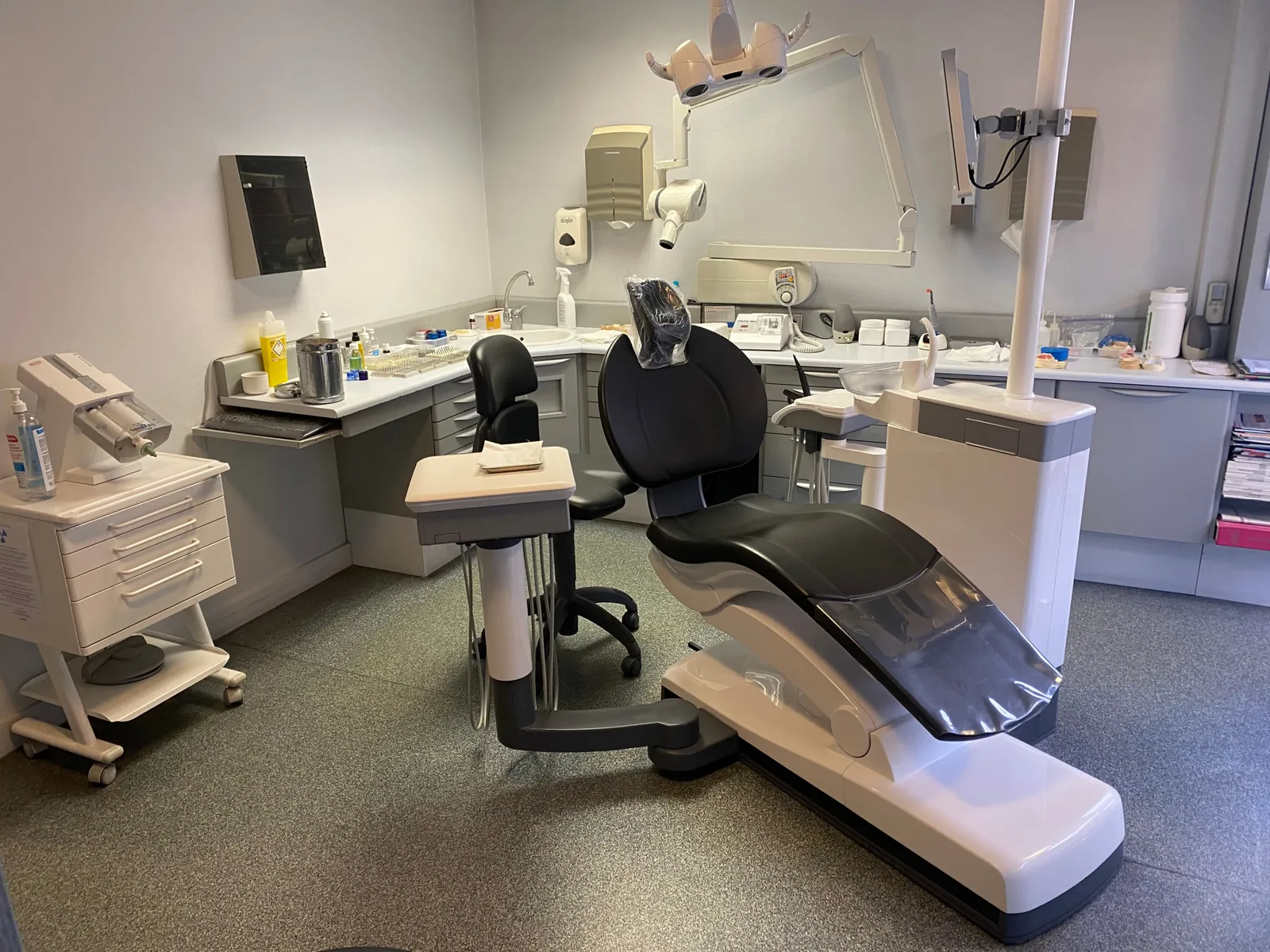 Chirurgien dentiste : photo 2 sur 4