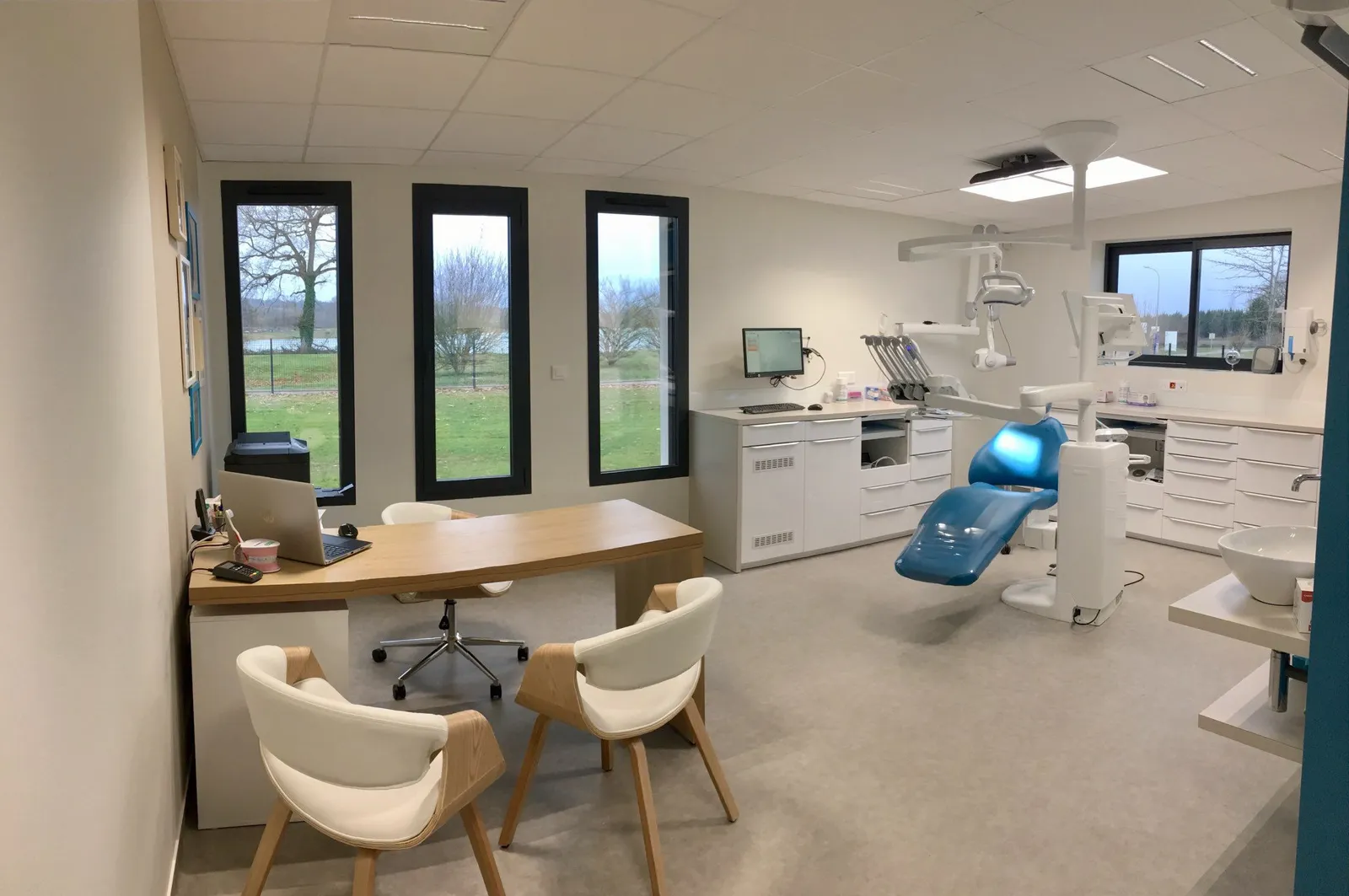 Chirurgien dentiste : photo 2 sur 6
